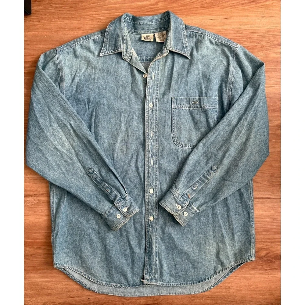 Vintage Disney Store Brand Winnie the Pooh Embroidered Denim Shirt Size Med 90's - Picture 2 of 5